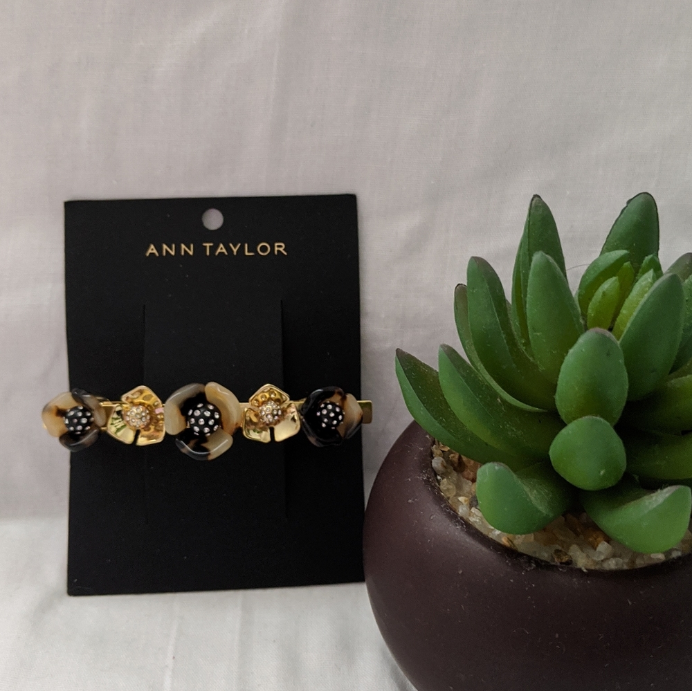 Ann Taylor tortoise shell berette
